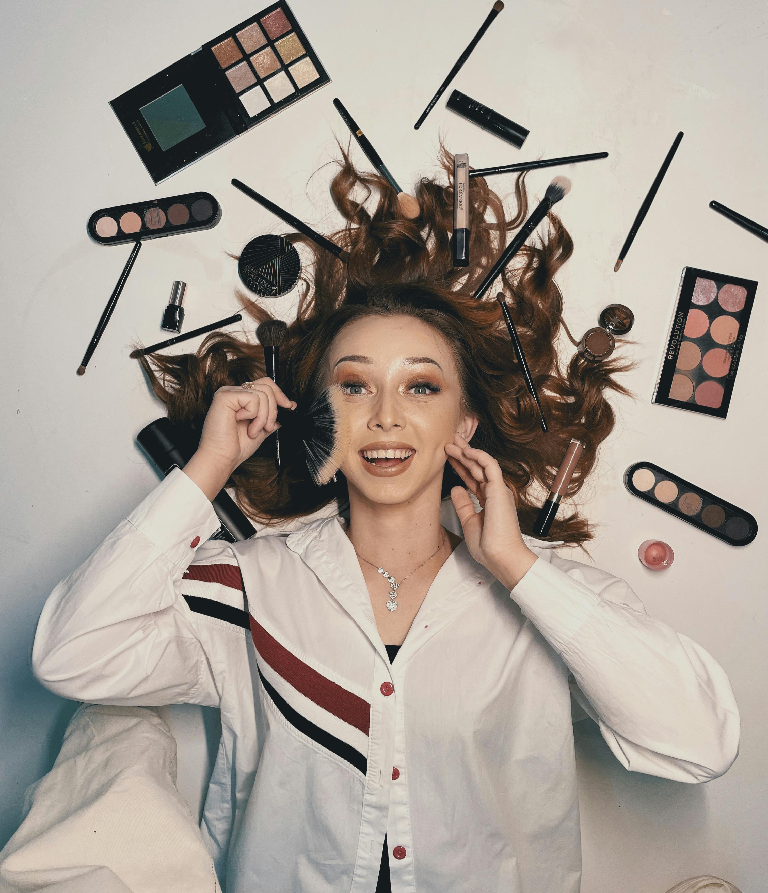 麻花传媒品牌形象